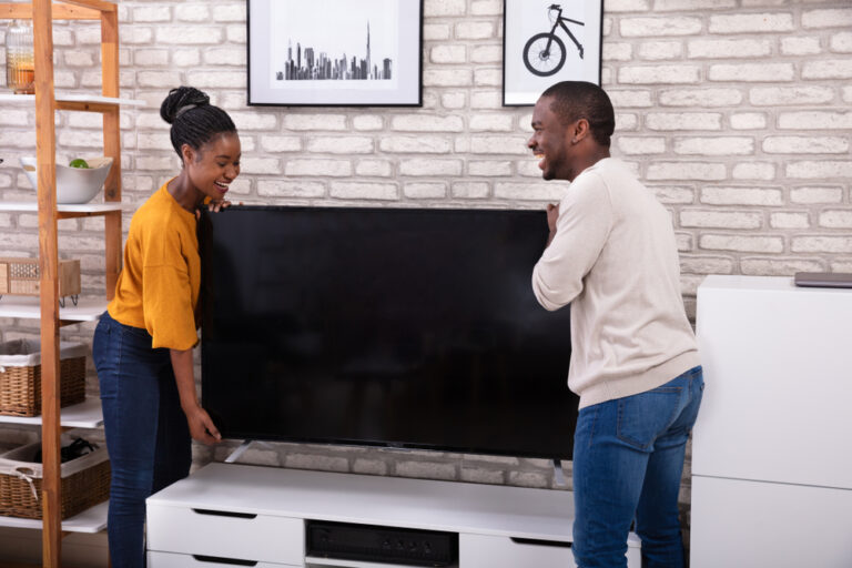 Top 5 Reasons to Buy Renters Insurance for Your Apartment in Phoenix